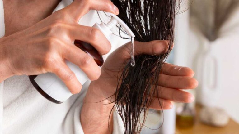 Selecionando os produtos certos para tratar o cabelo no conforto do lar: saiba como