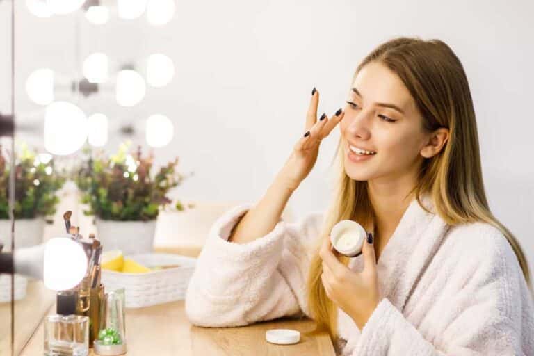 Rotina de skincare eficiente e bem econômica? Dicas de como organizar a sua Rotina de skincare eficiente e bem econômica? Dicas de como organizar a sua
